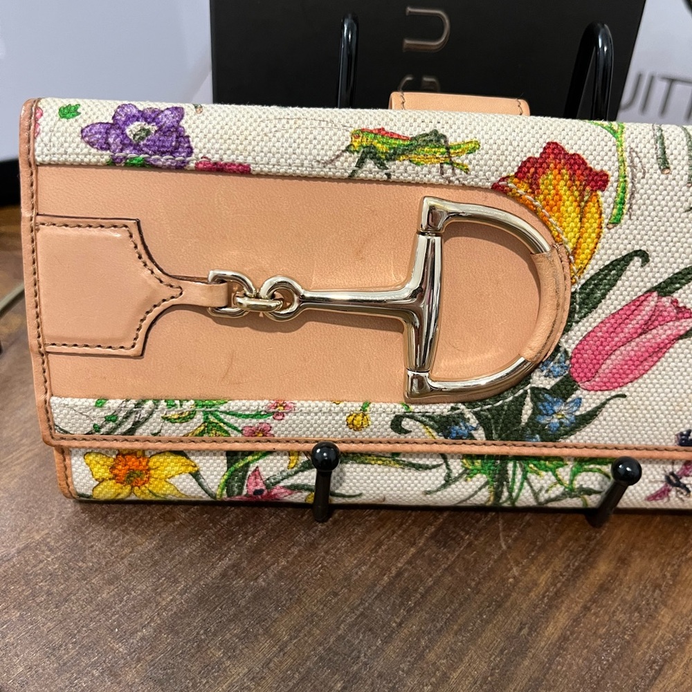 Gucci Floral Beige and Tan Wallet - Picture 2 of 9
